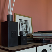 Load image into Gallery viewer, Black Label Decor Diffuser 2700ml - Aramara